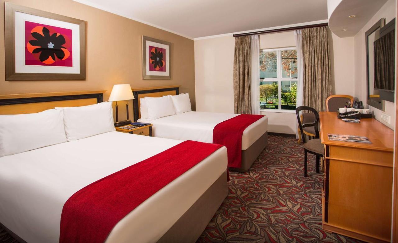Garden Court Morningside Sandton Йоханнесбург Экстерьер фото