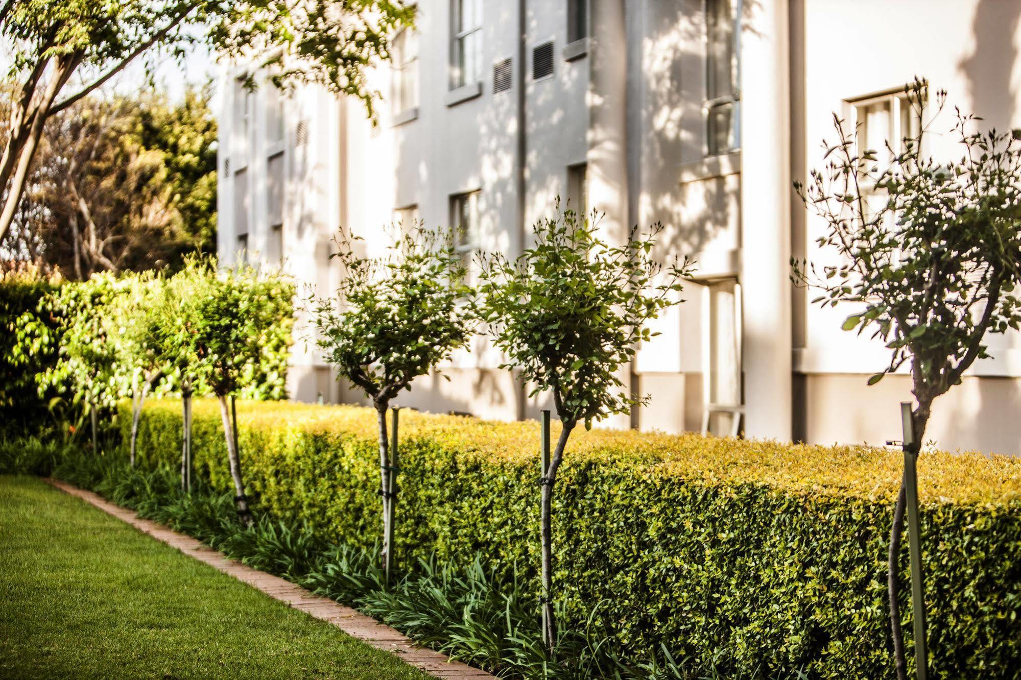 Garden Court Morningside Sandton Йоханнесбург Экстерьер фото